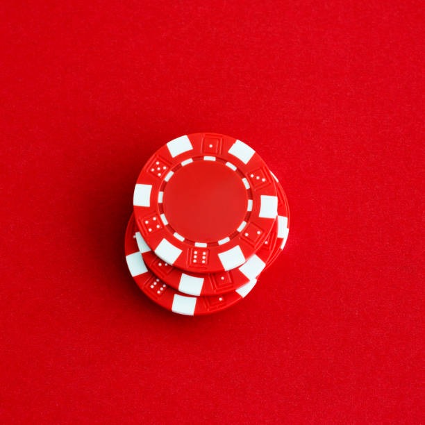 Live dealer conducting blackjack round at lampion togel studio